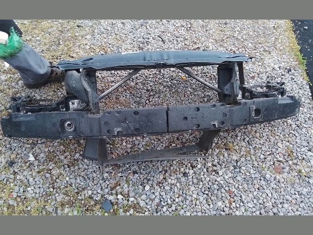 bontott BMW 5 E60 Komplett Homlokfal (Részeivel)