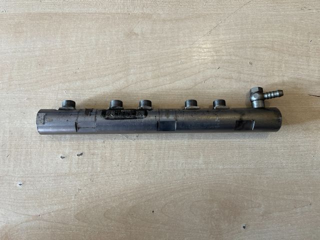 bontott BMW 5 E60 Közösnyomócső