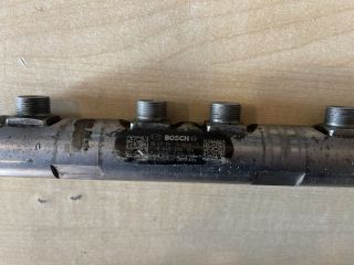 bontott BMW 5 E60 Közösnyomócső