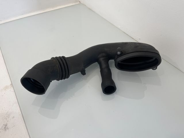 bontott BMW 5 E60 Légbeömlő Cső