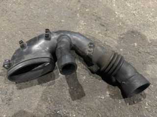 bontott BMW 5 E60 Légbeömlő Cső