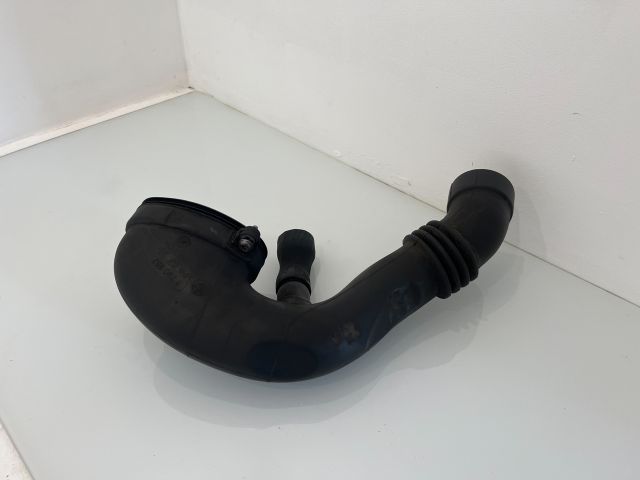 bontott BMW 5 E60 Légbeömlő Cső