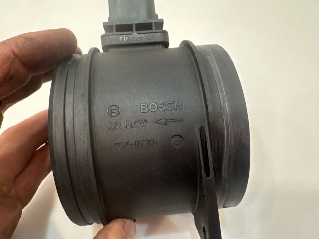 bontott BMW 5 E60 Légtömegmérő