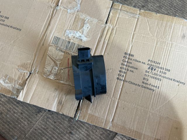 bontott BMW 5 E60 Légtömegmérő