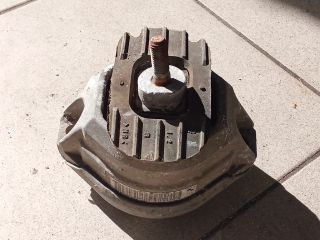 bontott BMW 5 E60 Motor Tartó Bak (Pozíciófüggetlen)