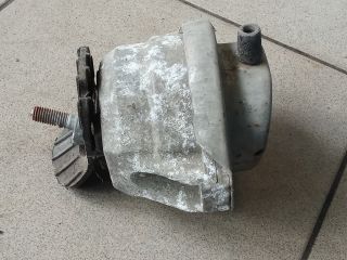 bontott BMW 5 E60 Motor Tartó Bak (Pozíciófüggetlen)