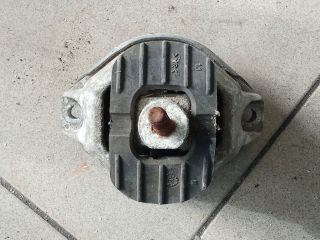 bontott BMW 5 E60 Motor Tartó Bak (Pozíciófüggetlen)