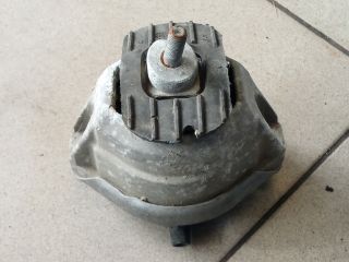 bontott BMW 5 E60 Motor Tartó Bak (Pozíciófüggetlen)