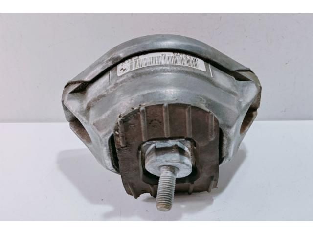 bontott BMW 5 E60 Motor Tartó Bak (Pozíciófüggetlen)