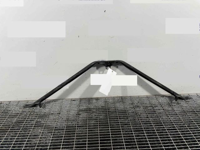 bontott BMW 5 E60 Motor Tartó Bak (Pozíciófüggetlen)