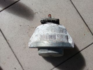 bontott BMW 5 E60 Motor Tartó Bak (Pozíciófüggetlen)