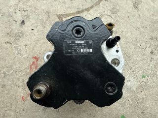 bontott BMW 5 E60 Nagynyomású Szivattyú