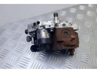 bontott BMW 5 E60 Nagynyomású Szivattyú