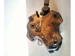 bontott BMW 5 E60 Nagynyomású Szivattyú