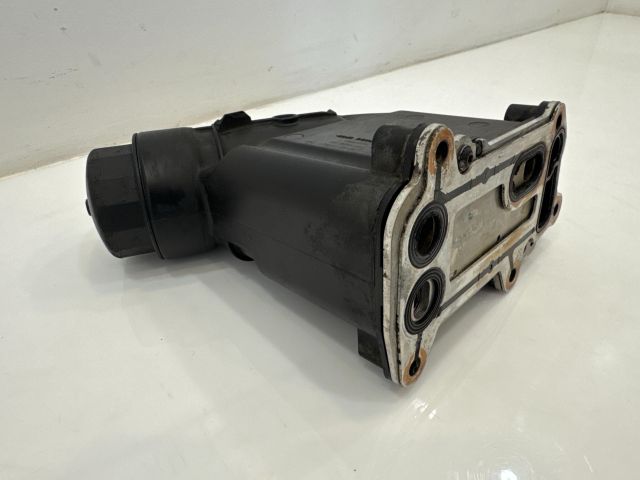 bontott BMW 5 E60 Olajszűrő Ház