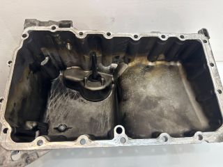 bontott BMW 5 E60 Olajteknő