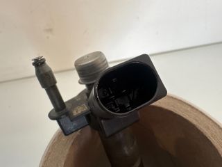 bontott BMW 5 E60 Porlasztó (1 db)