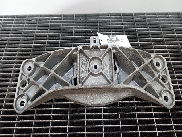 bontott BMW 5 E60 Váltó Tartó Bak (Pozíciófüggetlen)