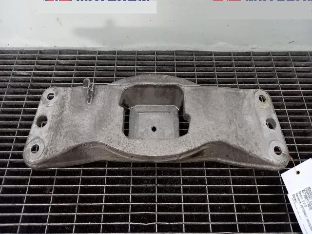 bontott BMW 5 E60 Váltó Tartó Bak (Pozíciófüggetlen)