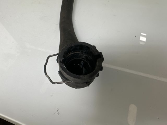 bontott BMW 5 E60 Vízcső