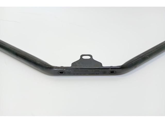 bontott BMW 5 E60 Alsó Összekötő