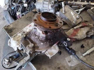 bontott BMW 5 E60 Bal első Csonkállvány Kerékaggyal