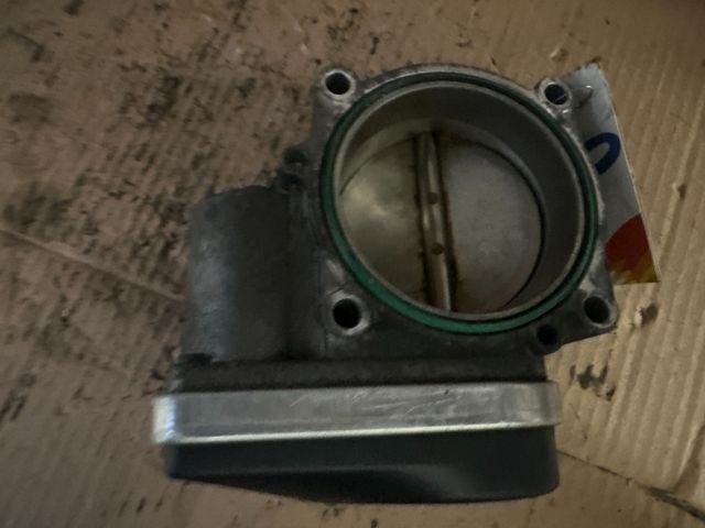 bontott BMW 5 E60 Fojtószelep (Elektromos)