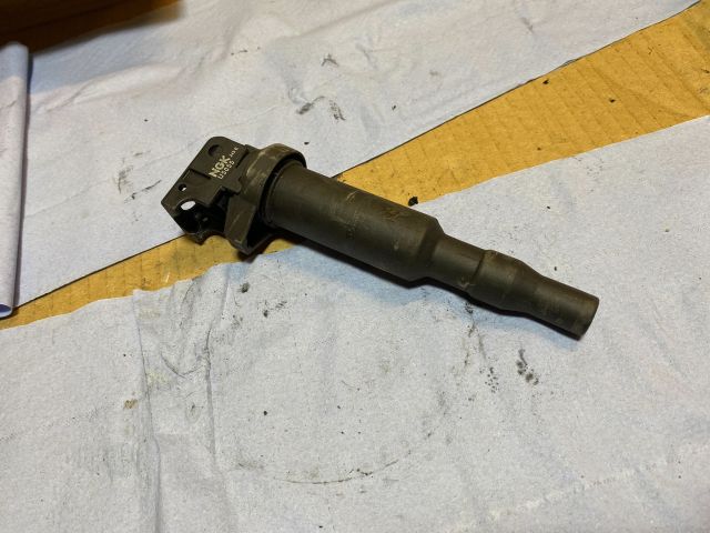 bontott BMW 5 E60 Gyújtótrafó