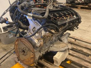 bontott BMW 5 E60 Komplett Motor (Segédberendezésekkel)
