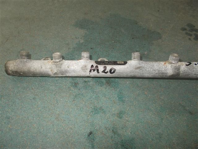 bontott BMW 5 E60 Közösnyomócső