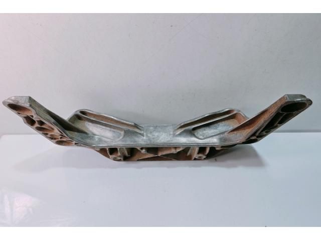 bontott BMW 5 E60 Motor Tartó Bak (Pozíciófüggetlen)