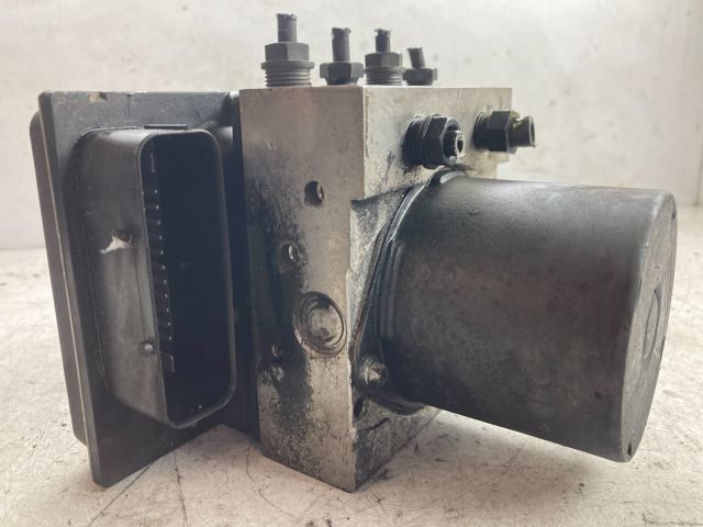 bontott BMW 5 E60 ABS Kocka