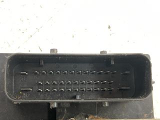 bontott BMW 5 E60 ABS Kocka