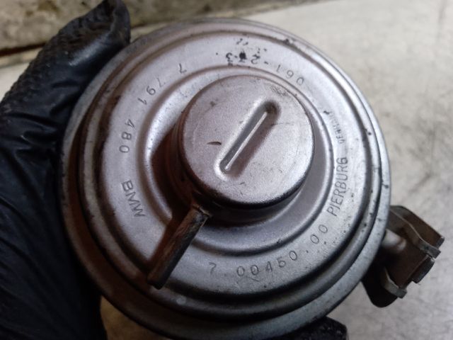 bontott BMW 5 E60 EGR / AGR Szelep