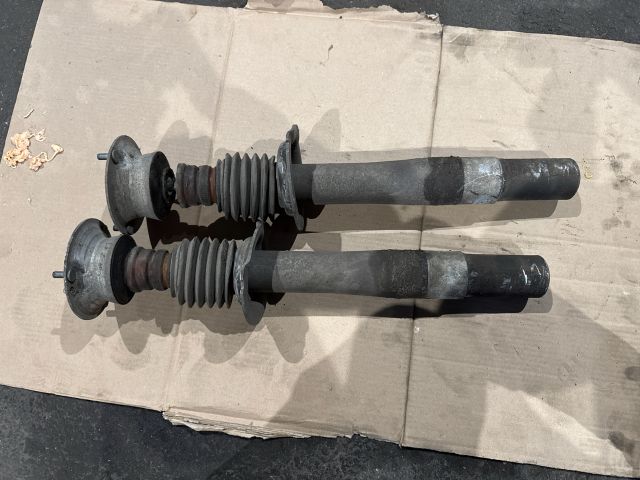 bontott BMW 5 E60 Első Lengéscsillapító Pár