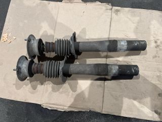 bontott BMW 5 E60 Első Lengéscsillapító Pár