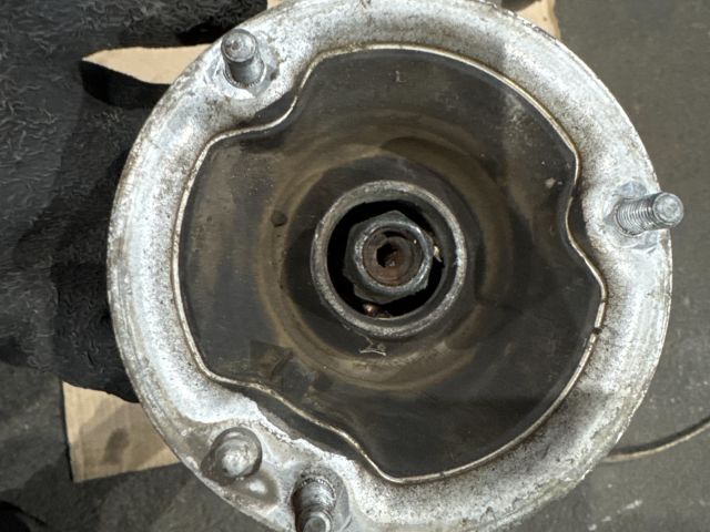 bontott BMW 5 E60 Első Lengéscsillapító Pár