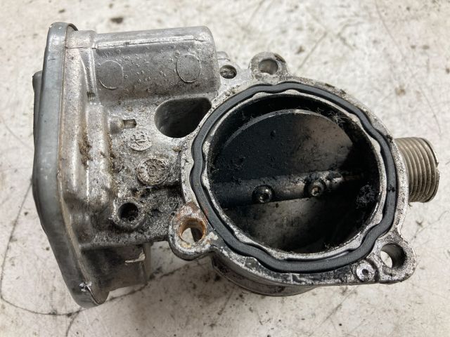 bontott BMW 5 E60 Fojtószelep (Mechanikus)