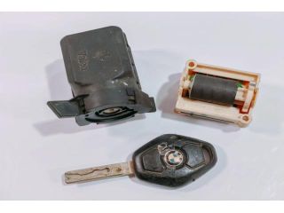 bontott BMW 5 E60 Gyújtáskapcsoló