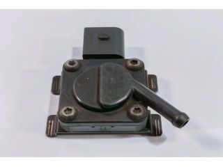 bontott BMW 5 E60 Jeladó (Magában)