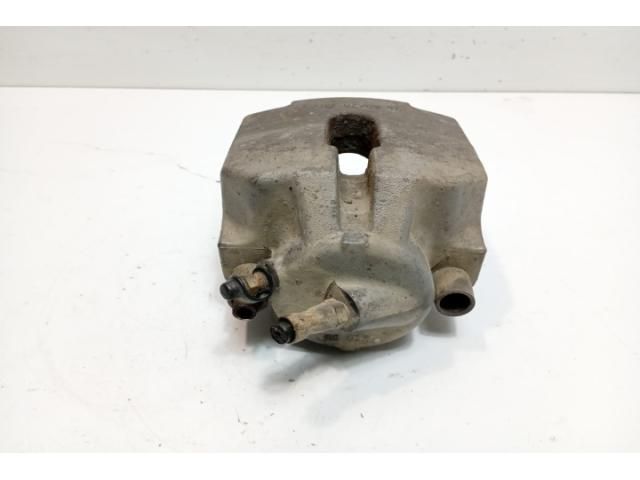 bontott BMW 5 E60 Jobb első Féknyereg Munkahengerrel