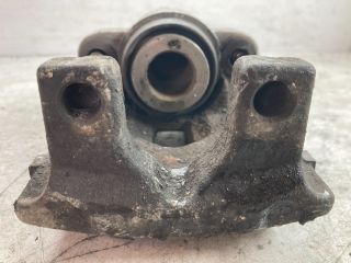 bontott BMW 5 E60 Jobb hátsó Féknyereg Munkahengerrel