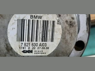 bontott BMW 5 E60 Jobb hátsó Féltengely