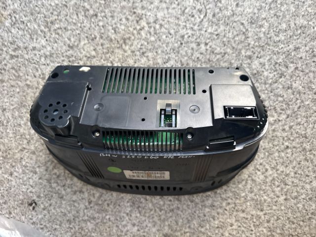 bontott BMW 5 E60 Kilométeróra