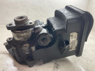 bontott BMW 5 E60 Kormányszervó Motor (Hidraulikus)