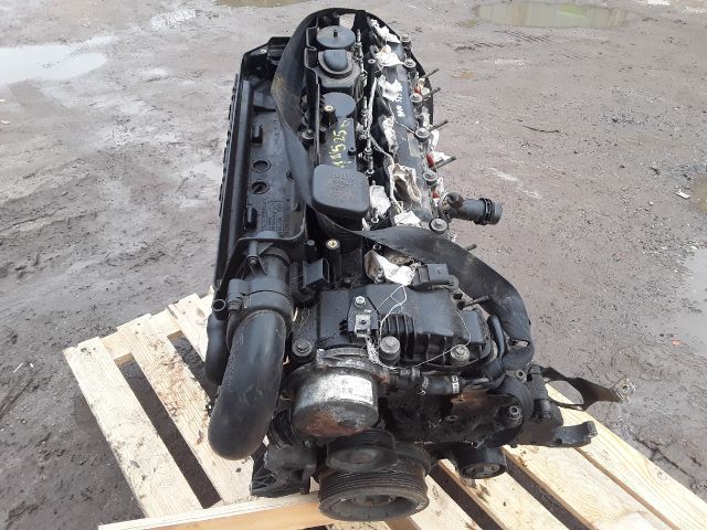 bontott BMW 5 E60 Motor (Fűzött blokk hengerfejjel)