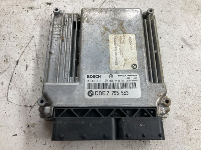 bontott BMW 5 E60 Motorvezérlő