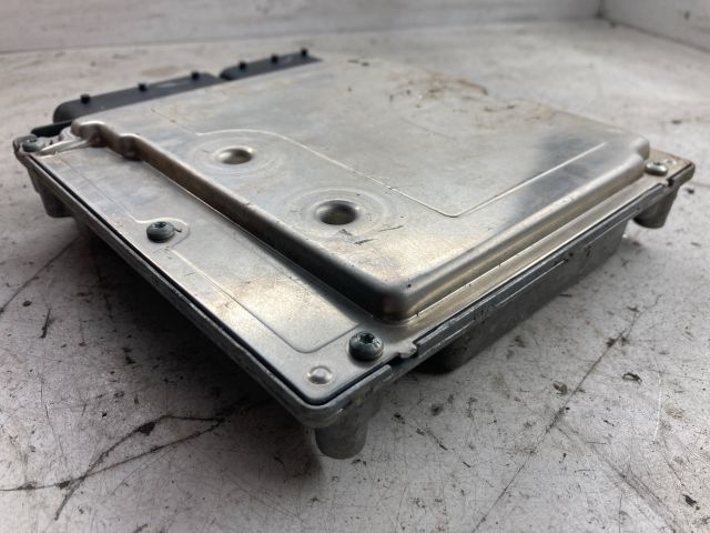 bontott BMW 5 E60 Motorvezérlő