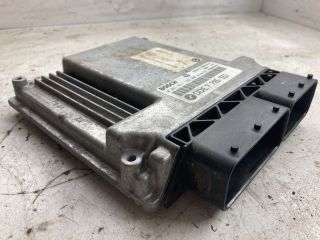 bontott BMW 5 E60 Motorvezérlő