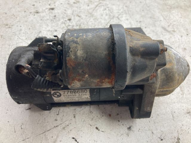 bontott BMW 5 E60 Önindító